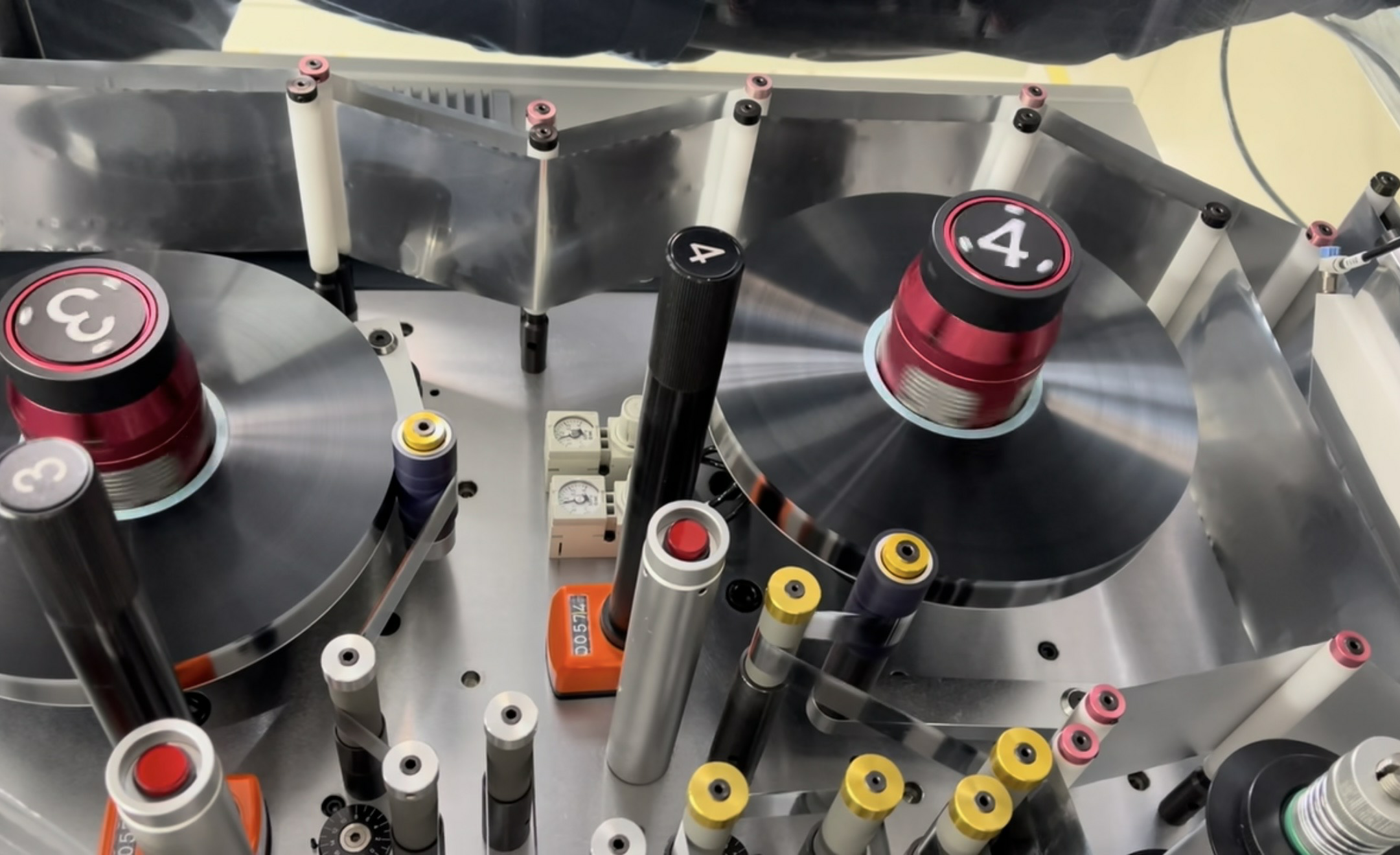 Рабочие принципы конденсатора диэлектрических материалов и оптимизации производительности